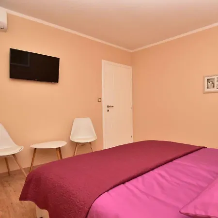 Mate Luka * 马卡尔斯卡