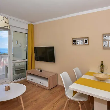 Mate Luka Apartman *