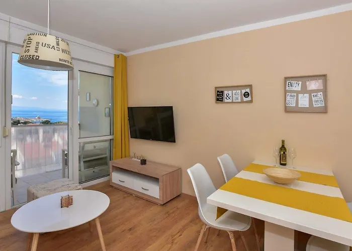 Mate Luka Apartment *