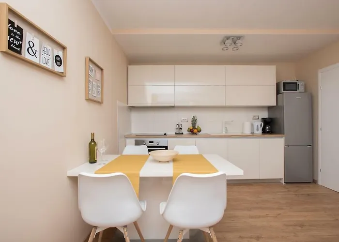 Mate Luka * Makarska